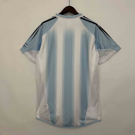 Argentina Home 2005 - Image 3