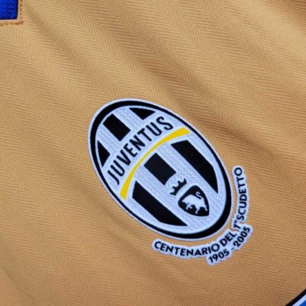 Juventus 3rd Jersey 2005/2006 - Image 3