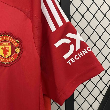 Manchester United Home Jersey 2024/2025 - Image 4