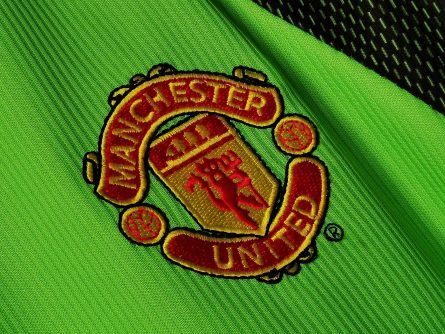 Long Sleeve Manchester United Goalkeeper 1998/1999 - Image 3