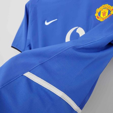 Manchester United 3rd 2002 2003 - Image 2