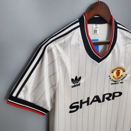 Manchester United Away 1983 - Image 4