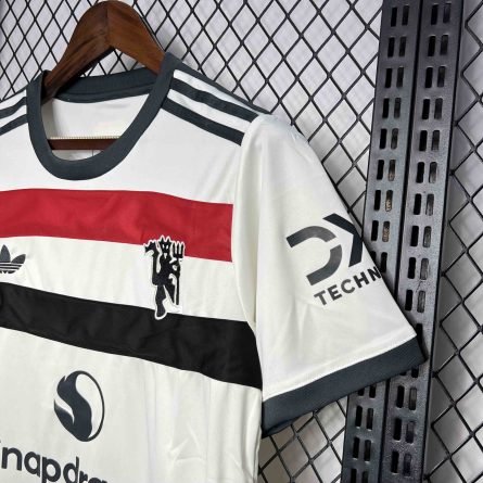 Manchester United Third Jersey 2024/2025 - Image 4