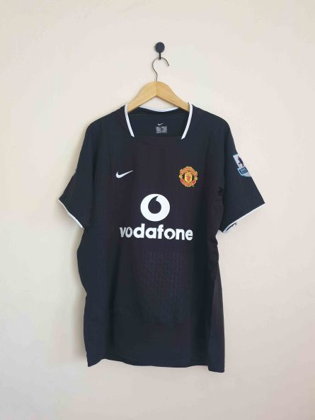 Manchester United Away 2004/2005 - Image 1