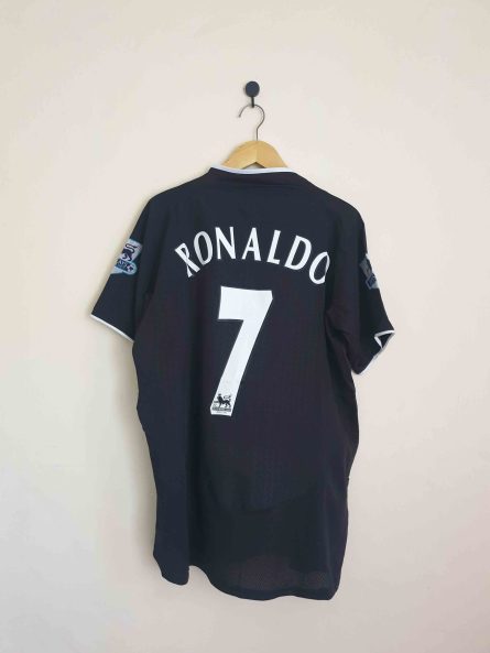 Manchester United Away 2004/2005 - Image 4