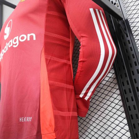 Long Sleeve Player Version Manchester United Home Jersey 2024 2025 - Image 4