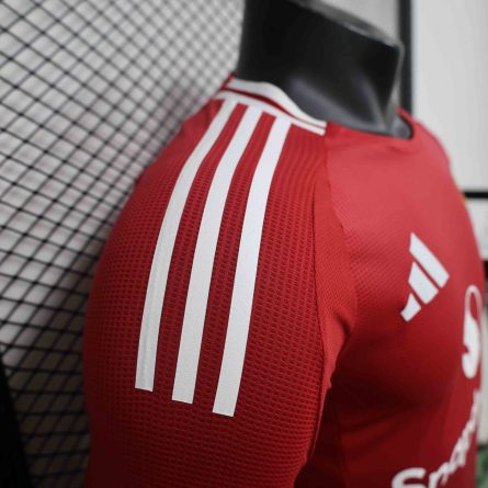 Long Sleeve Player Version Manchester United Home Jersey 2024 2025 - Image 2