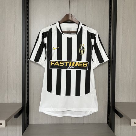 Juventus Home Jersey 2003 2004 - Image 1