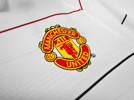 Long Sleeve Manchester United 3rd Jersey 2003/2004 - Image 2