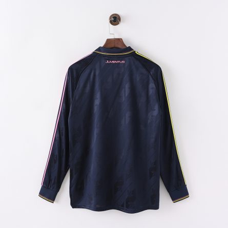 Long Sleeve Juventus Lifestyle Jersey 2025 - Image 2