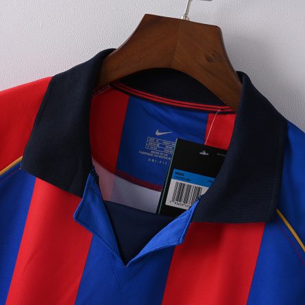 Barcelona Home  2001 2002 - Image 5