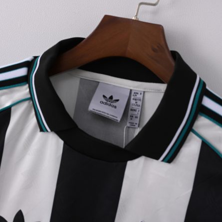 Long Sleeve Newcastle United Lifestyle Jersey 2025 - Image 5