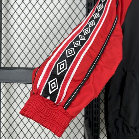 Manchester United Windbreaker 1999 - Image 5