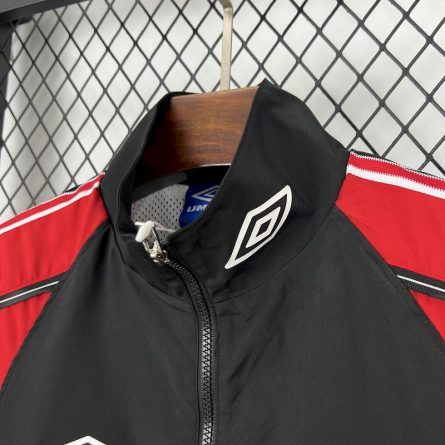 Manchester United Windbreaker 1999 - Image 7