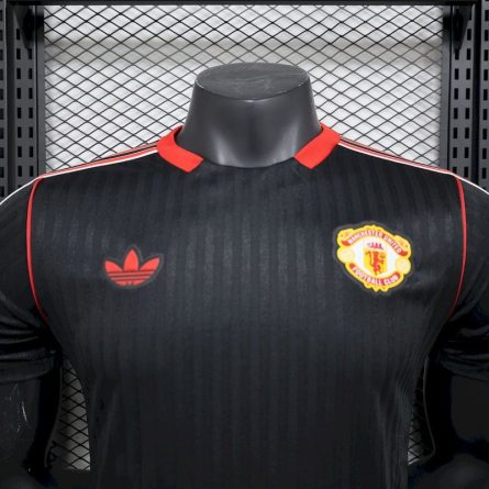 Manchester United ICON Jersey 2025 Black - Image 4