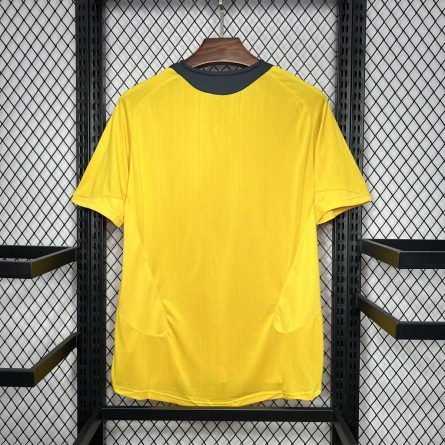 Arsenal Away 2005/2006 - Image 4