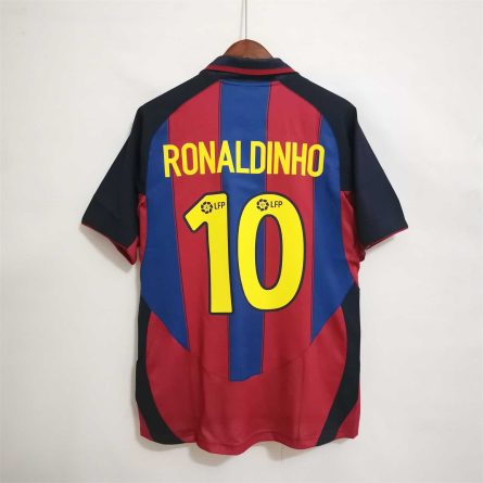 Barcelona Home 2003/2004 - Image 3