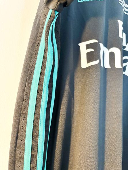 Long Sleeve Real Madrid Away 2017/2018 UEFA Super Cup Final Edition - Image 4