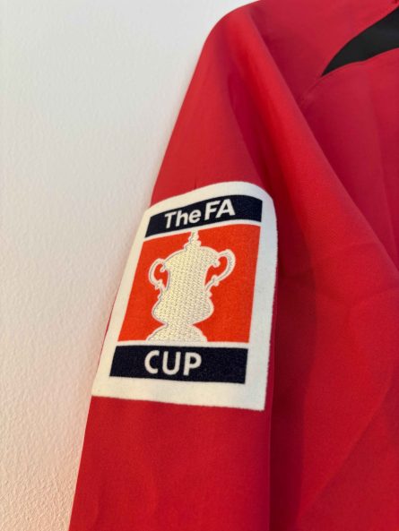Long Sleeve Manchester United Home Jersey 2004 – FA Cup Final Edition - Image 3