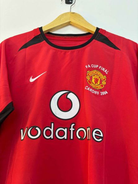 Long Sleeve Manchester United Home Jersey 2004 – FA Cup Final Edition - Image 5