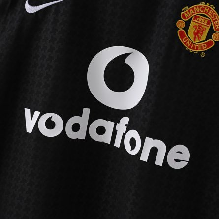 Manchester United Away 2002/2004 - Image 2