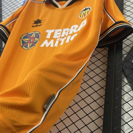 Valencia Away Jersey 1999 2000 - Image 4