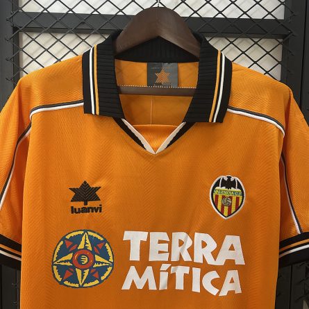 Valencia Away Jersey 1999 2000 - Image 3