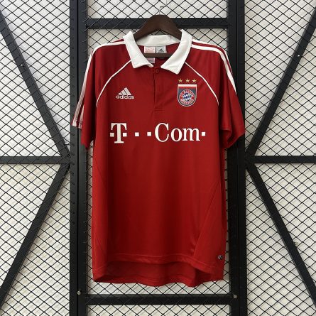 Bayern Munich Home Jersey 2005/2006 - Image 1