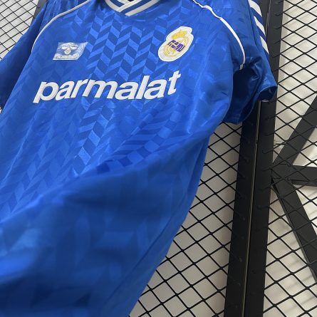 Real Madrid Away Jersey 1986 1988 - Image 4