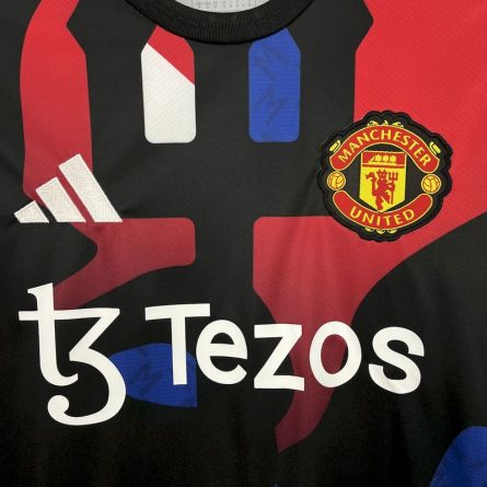 Manchester United Prematch Jersey 2024/2025 M88SA - Image 2