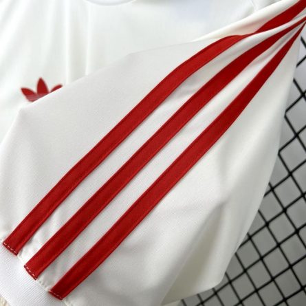 Manchester United 2024/2025 Lifestyle White - Image 4
