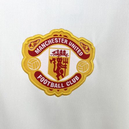 Manchester United 2024/2025 Lifestyle White - Image 3