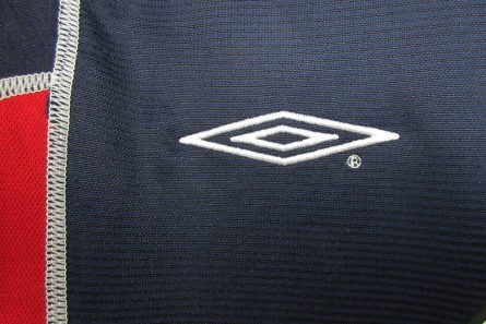 Manchester United 3rd Jersey 2000 2001 - Image 2