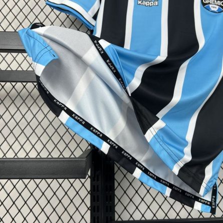 Gremio Home Jersey 2001 - Image 4