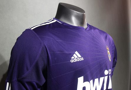 Long Sleeve Real Madrid 3rd Jersey 2010-2011 - Image 3