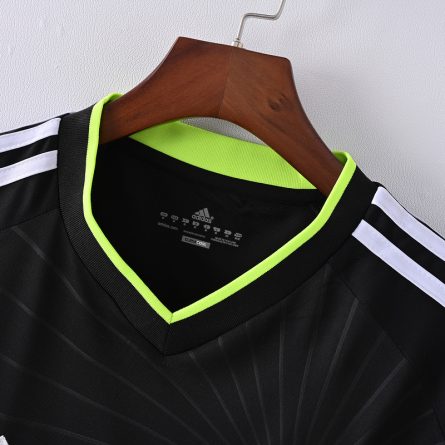 Real Madrid Away 2010/2011 - Image 5