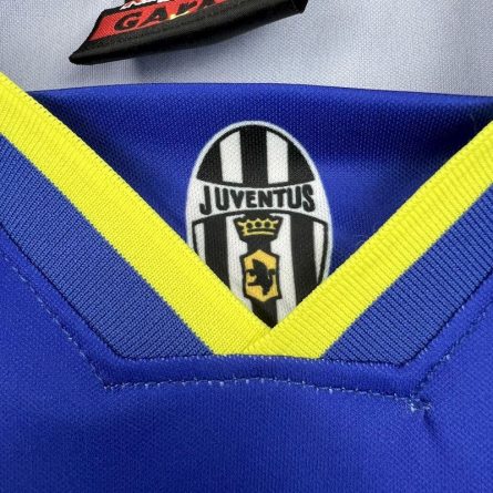 Long Sleeve Juventus Away 1995 1997 - Image 3
