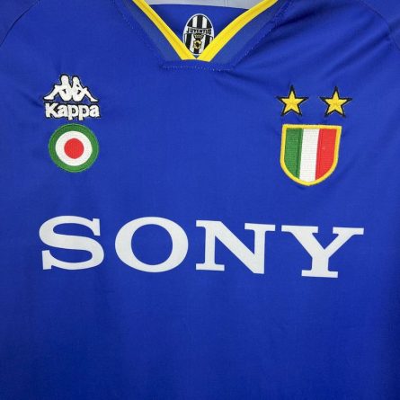 Long Sleeve Juventus Away 1995 1996 - Image 7