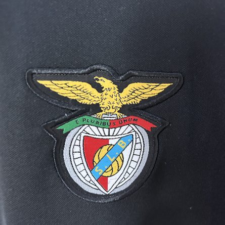 Benfica Away Jersey 2002 2003 - Image 4