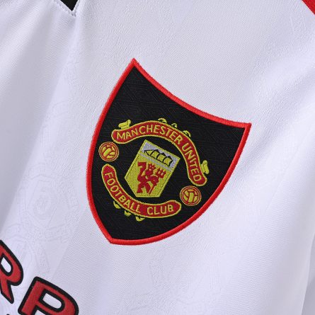Long Sleeve Manchester United Away 1997 1998 - Image 3