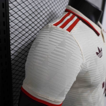 Player Version Bayern Munchen Third Jersey 2024 2025 - Image 4