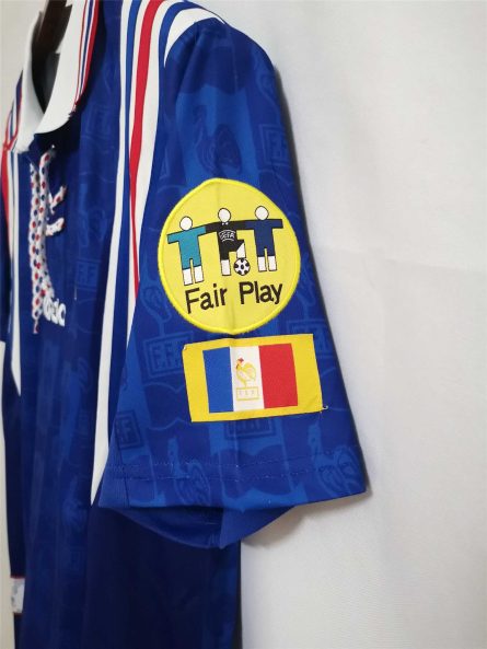 France Home 1996 - Image 4