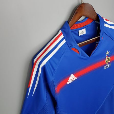 France Home 2004 - Image 3