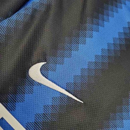 Long Sleeve Inter Milan Home 2010/2011 - Image 4