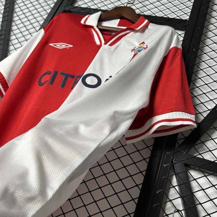 Celta Vigo Away Jersey 2001–2002 - Image 4