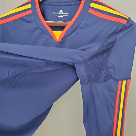 Long Sleeve Spain Away 2010 World Cup Final - Image 3