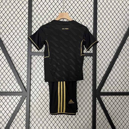 Kids Retro Jersey Real Madrid Away 2011-2012 - Image 5