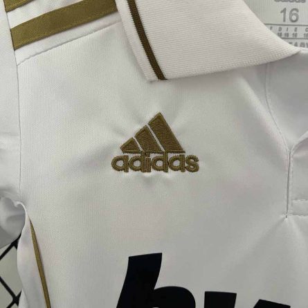 Kids Retro Jersey Real Madrid Home 2011-2012 - Image 3