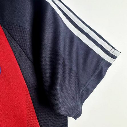 Bayern Munich Home Jersey 2001-2002 - Image 5