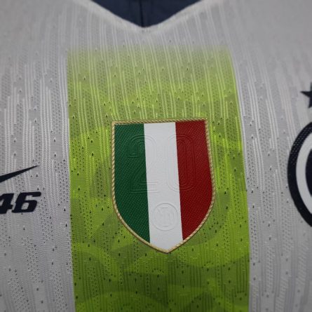 Player Version Inter Milan 2024-2025 Valentino Rossi Special Edition Away Kit - Image 5